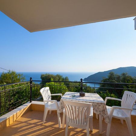 Ionian View Apartments - Parga Panoramic Seaview Gems Buitenkant foto