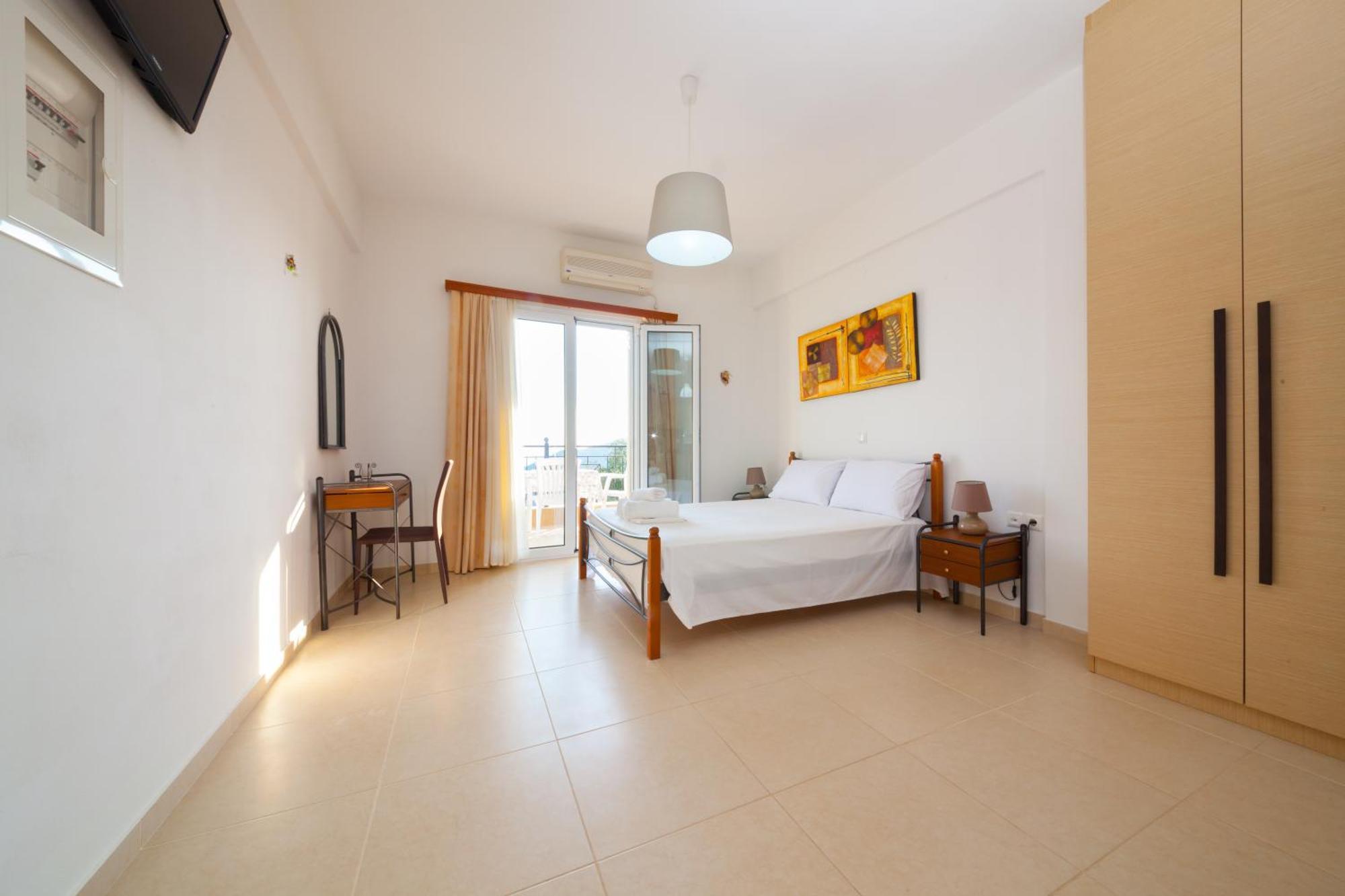 Ionian View Apartments - Parga Panoramic Seaview Gems Buitenkant foto
