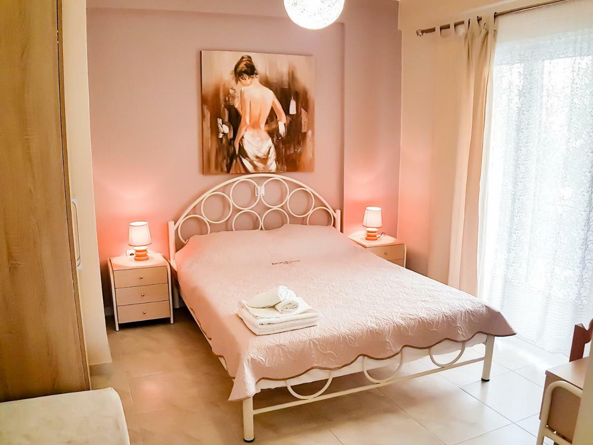 Ionian View Apartments - Parga Panoramic Seaview Gems Buitenkant foto