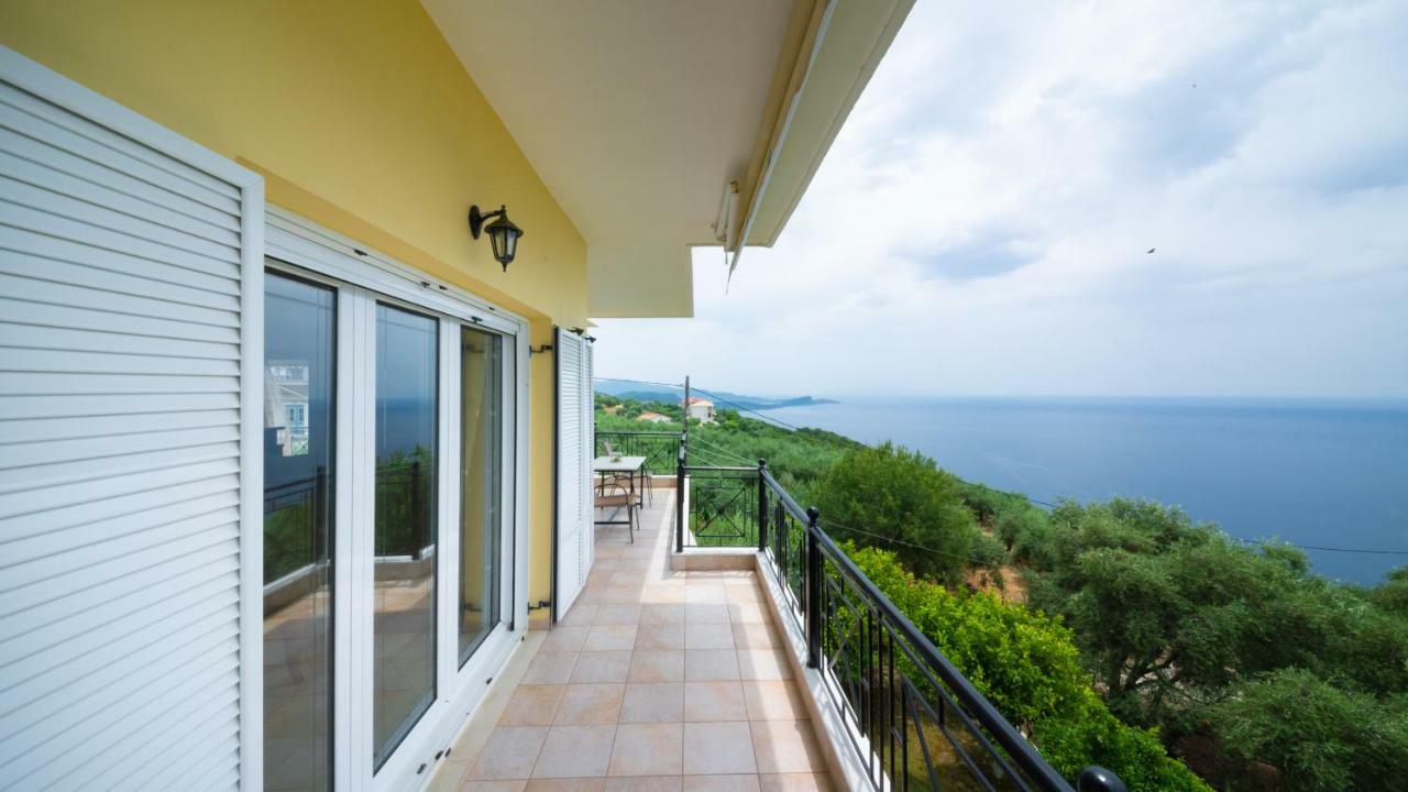 Ionian View Apartments - Parga Panoramic Seaview Gems Buitenkant foto